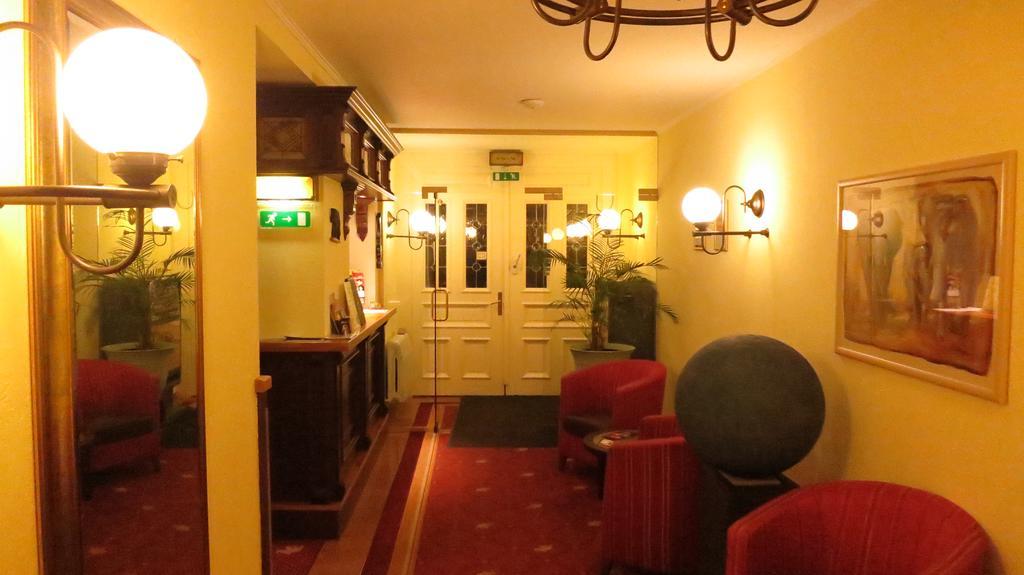 Hotel Elefant Schwerin  Bagian luar foto