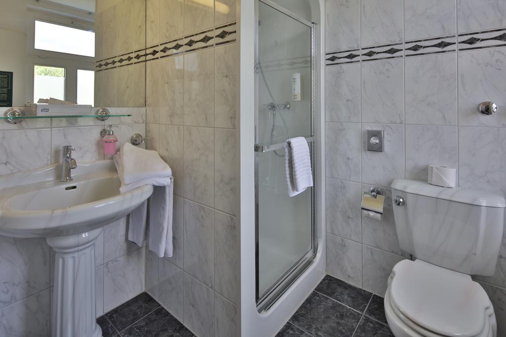 Hotel Elefant Schwerin  Bagian luar foto