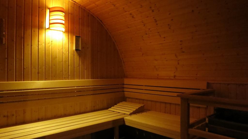 Hotel Elefant Schwerin  Bagian luar foto