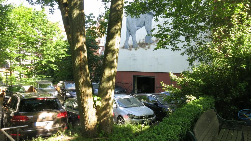 Hotel Elefant Schwerin  Bagian luar foto