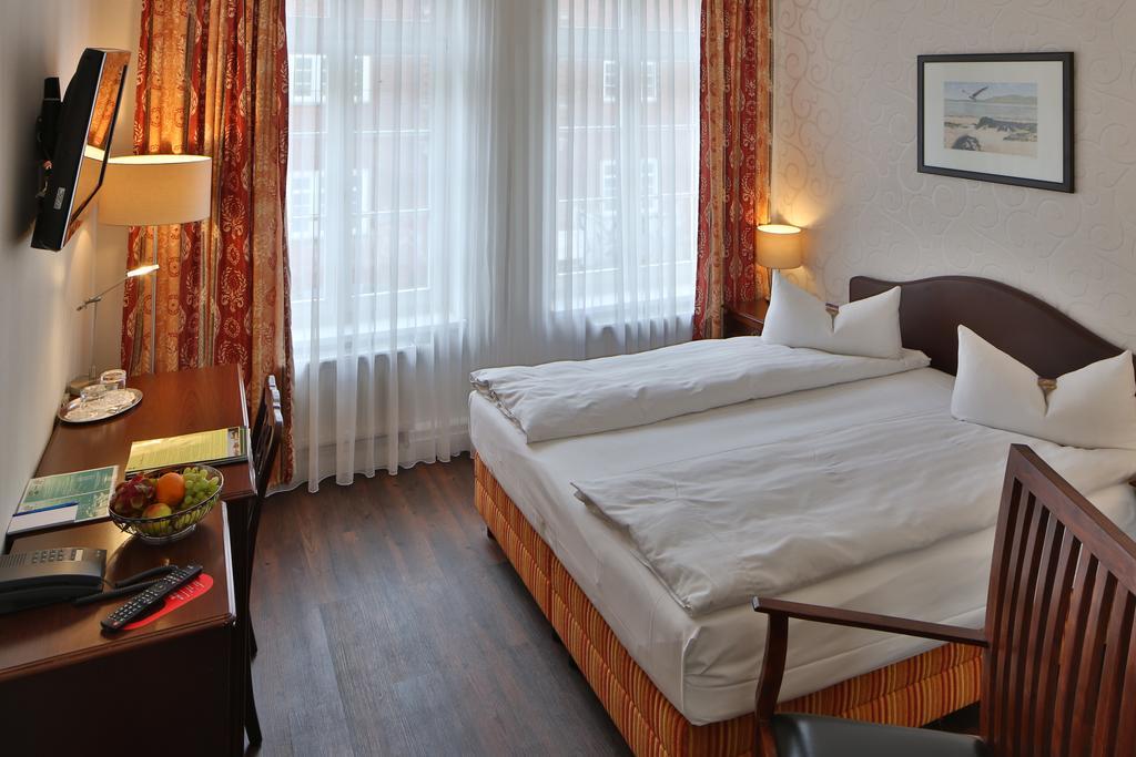 Hotel Elefant Schwerin  Ruang foto